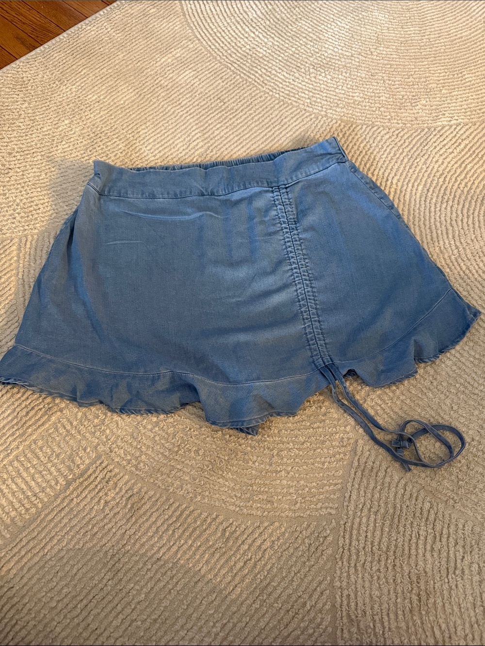 white birch Blue Ruffled Hem Drawstring Skort